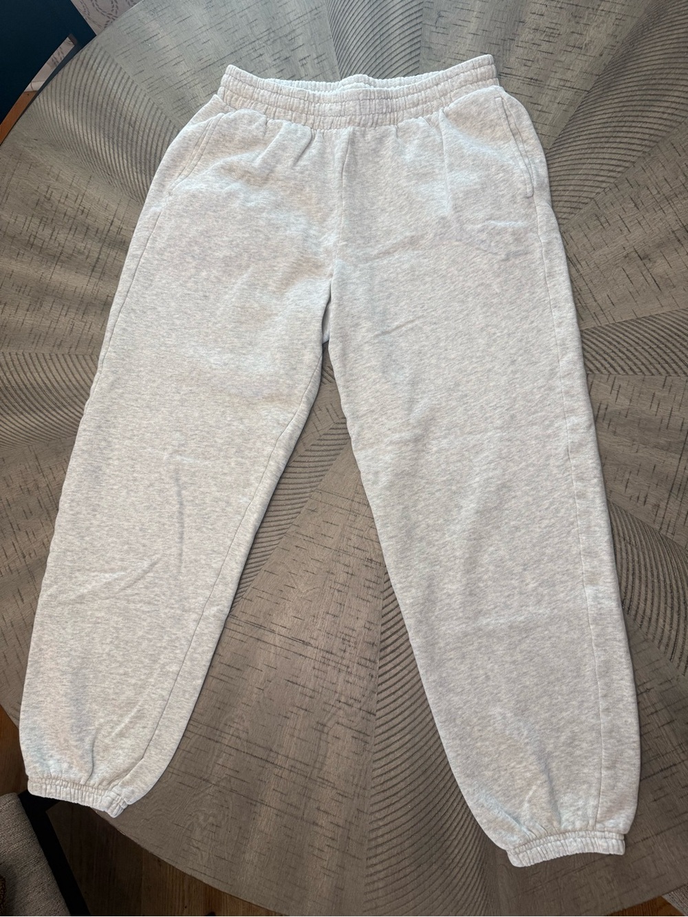 Old Navy Heather Light Gray Women's Jogger Pants